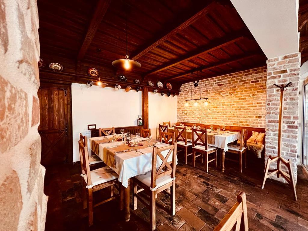 Pilisi Lovas Major, Dorog Bed & Breakfast Exterior foto