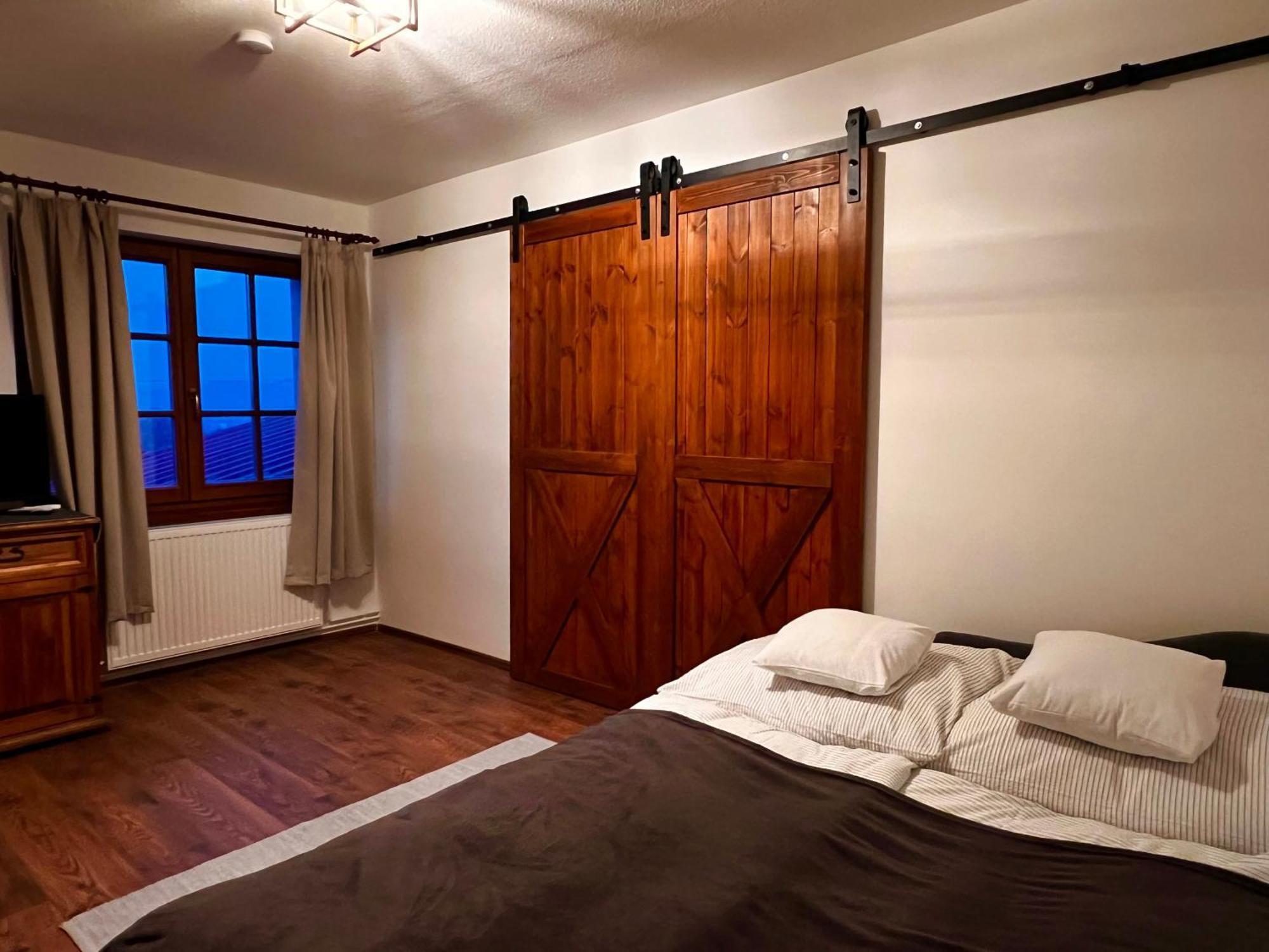 Pilisi Lovas Major, Dorog Bed & Breakfast Exterior foto
