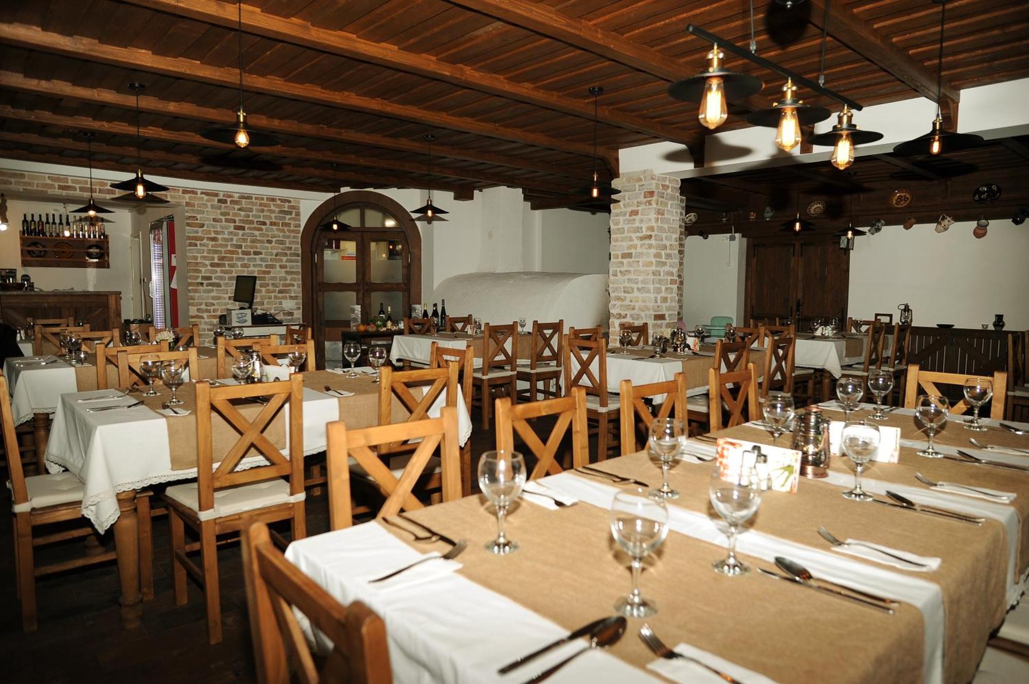 Pilisi Lovas Major, Dorog Bed & Breakfast Exterior foto
